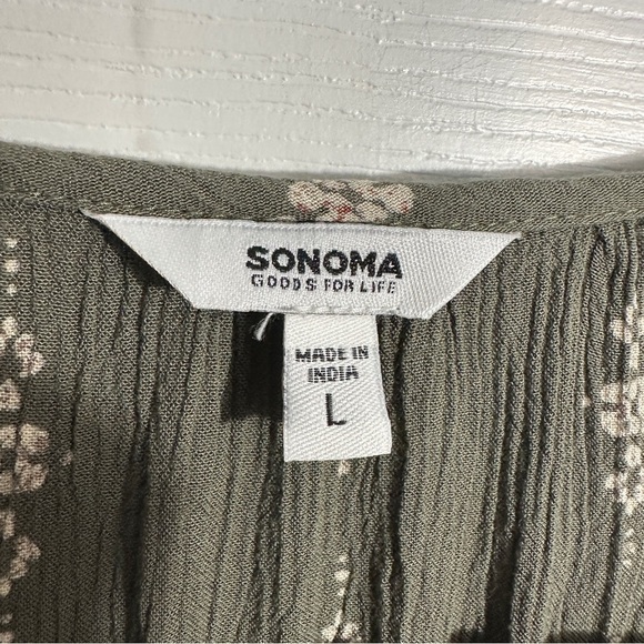 Sonoma sz L tunic top, green/white, crinkle fabric, v-neck, fall, casual - Picture 4 of 9